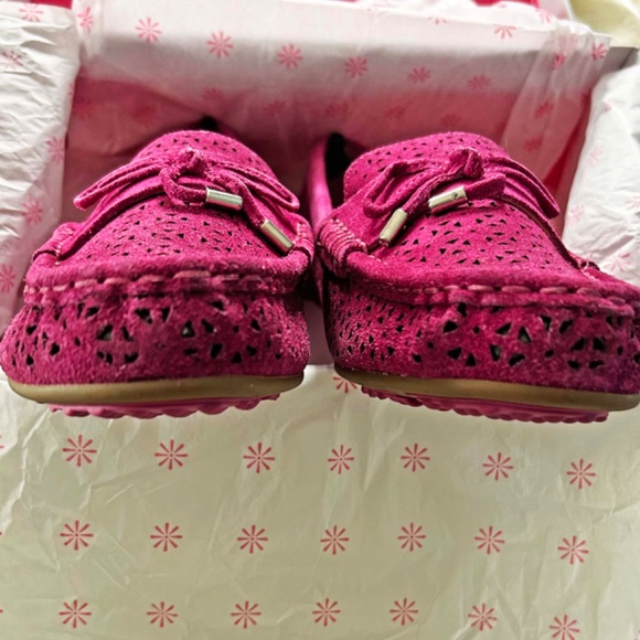 FLATS, ISAAC MIZRAHI, SZ LADIES 8.5W, DARK ROSE SUEDE, TASSLES ON EACH UPPER, - Picture 14 of 15